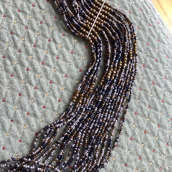 MULTI STRAND LONG STATEMENT NECKLACE GOLD Colored -GRAY -BLACK SMALL BEADS 18in - Picture 9 of 10